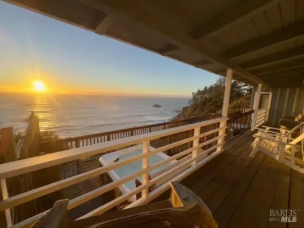 $1,450,000 | 33500 Highway 1, Gualala, CA 95445