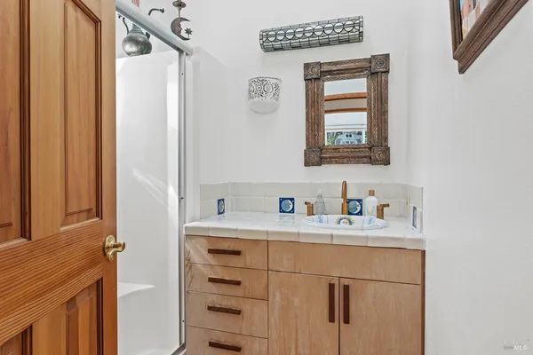 $1,450,000 | 33500 Highway 1, Gualala, CA 95445