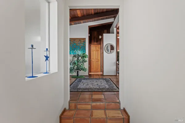 $1,450,000 | 33500 Highway 1, Gualala, CA 95445