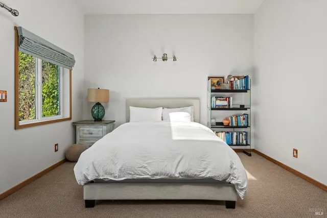 $1,450,000 | 33500 Highway 1, Gualala, CA 95445