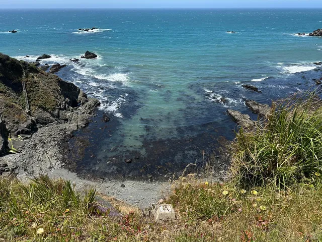 $1,450,000 | 33500 Highway 1, Gualala, CA 95445