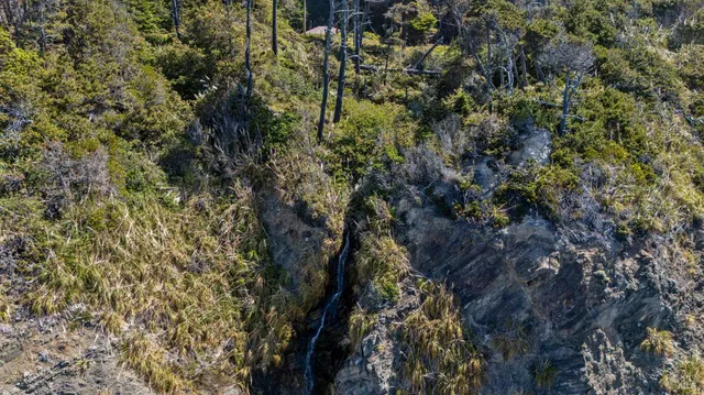 $1,450,000 | 33500 Highway 1, Gualala, CA 95445