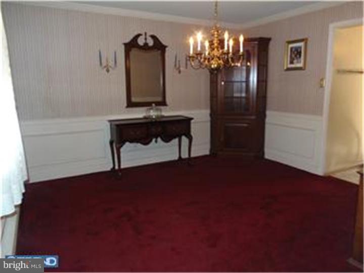 63 Old State Road Springfield, PA 19064 - Photo 10 of 24 Dining Room