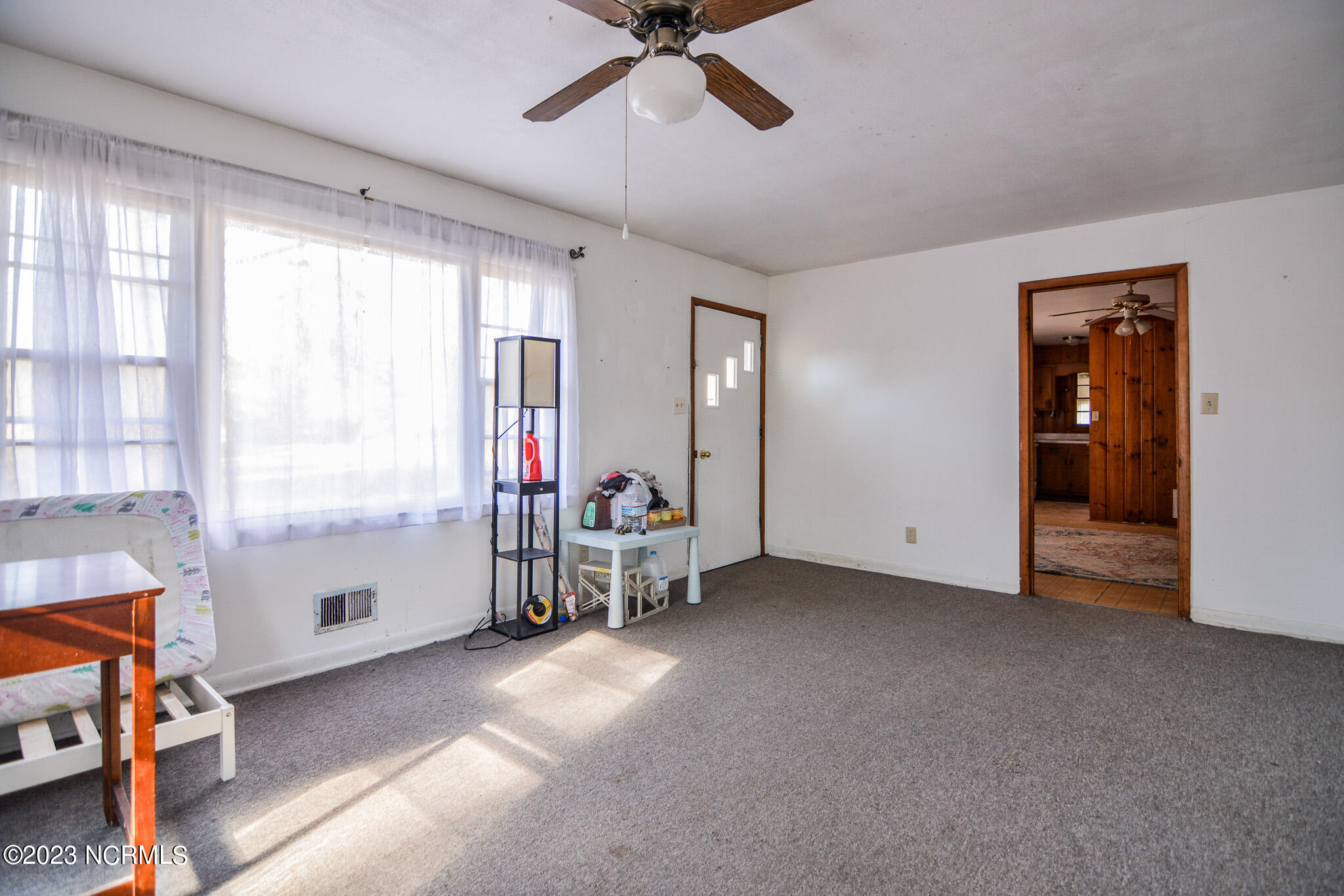 2862-6317 Mial Plantation Road Raleigh, NC 27610 - Photo 19 of 27 2862-Interior1