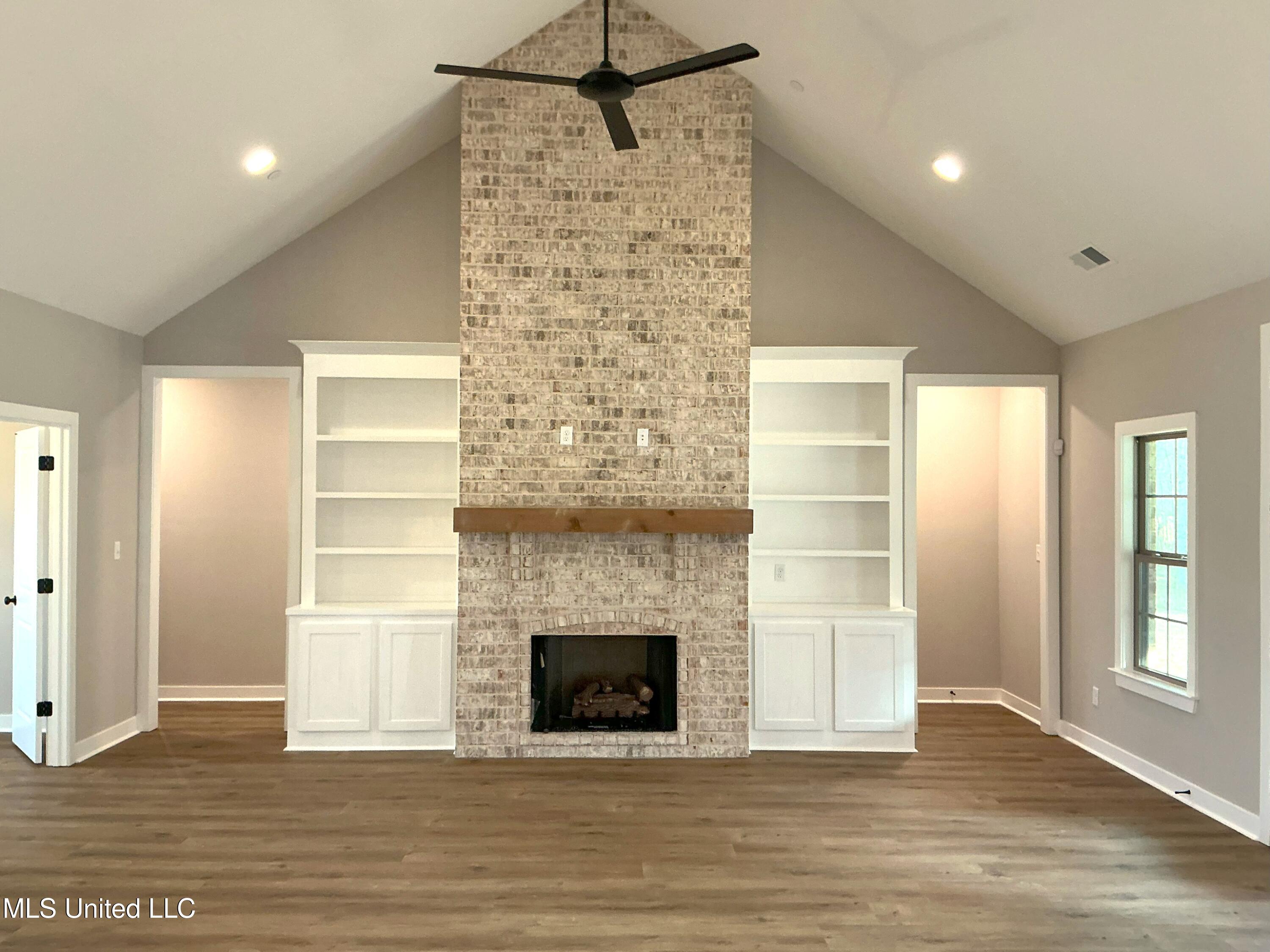 9069 Bennett Trail Hernando, MS 38632 - Photo 10 of 24 Family Room