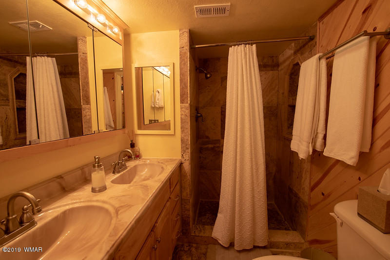 2740 Elk Road Pinetop, AZ 85935 - Photo 17 of 36 Gallery Image 17