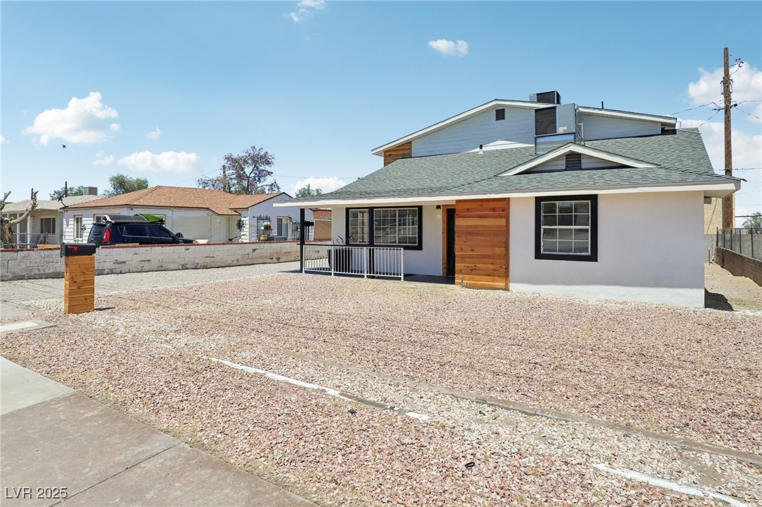 116 West Victory Road Henderson, NV 89015 - Photo 3 of 53 Gallery Image 3