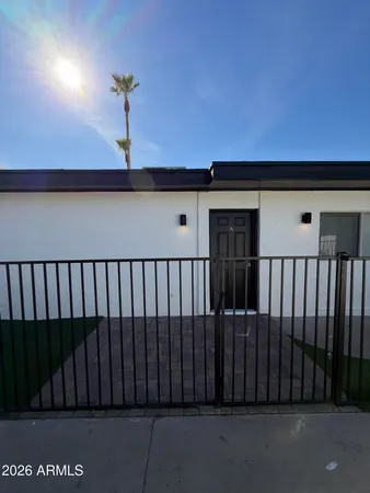 $725,000 | 72 West Southern Avenue, Mesa, AZ 85210