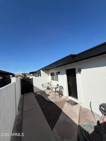 $725,000 | 72 West Southern Avenue, Mesa, AZ 85210