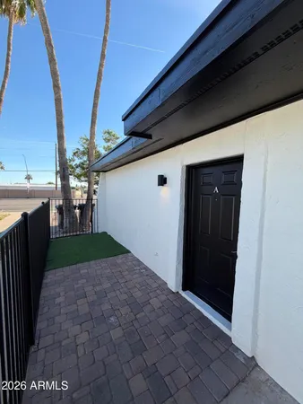 $725,000 | 72 West Southern Avenue, Mesa, AZ 85210