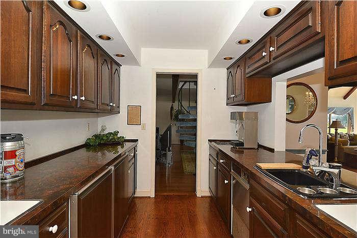3109 Bennett Point Road Queenstown, MD 21658 - Photo 18 of 30 Wet Bar