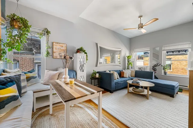 $3,400 | 84 Prince Street, Unit 5B, Boston, MA 02113