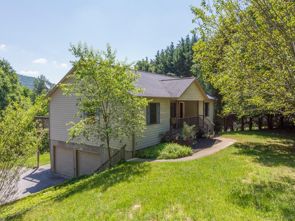 29 Flat Top Mountain Road Fairview, NC 28730 - Photo 1 of 28 Gallery Image 1