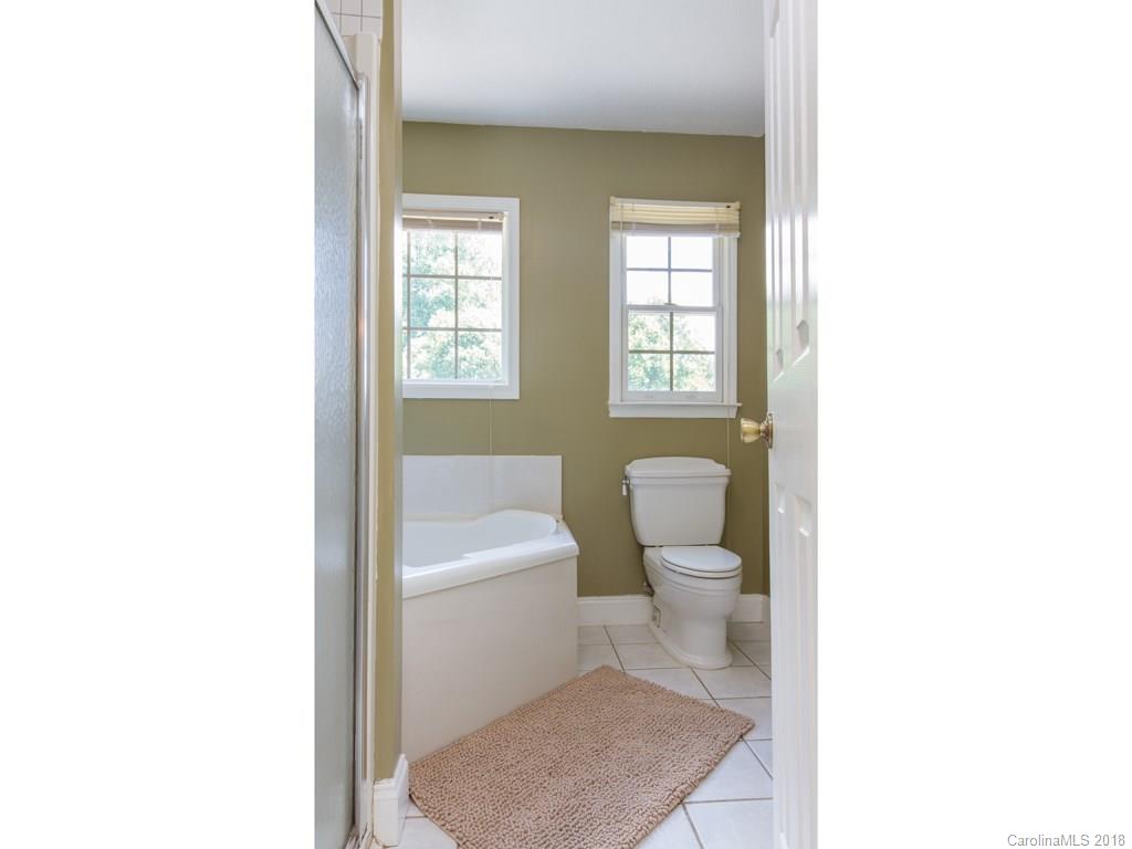 29 Flat Top Mountain Road Fairview, NC 28730 - Photo 12 of 28 Gallery Image 12