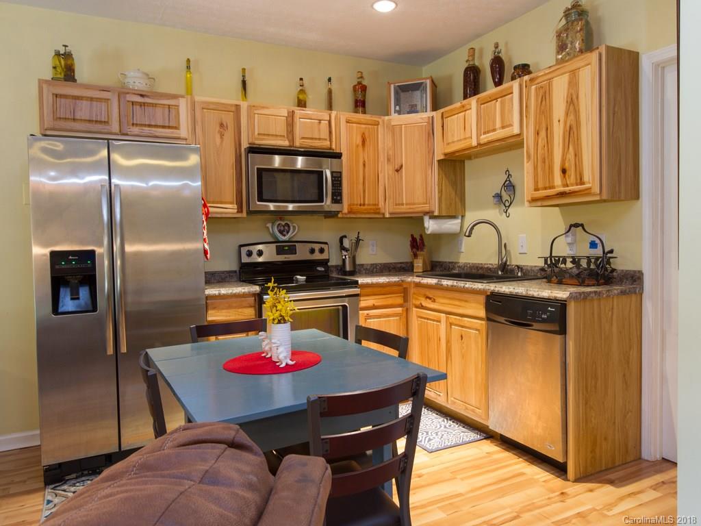 29 Flat Top Mountain Road Fairview, NC 28730 - Photo 17 of 28 Gallery Image 17