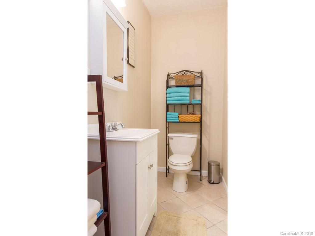 29 Flat Top Mountain Road Fairview, NC 28730 - Photo 21 of 28 Gallery Image 21