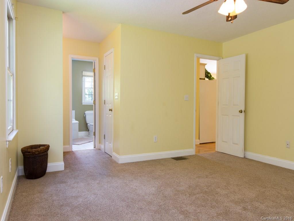 29 Flat Top Mountain Road Fairview, NC 28730 - Photo 10 of 28 Gallery Image 10
