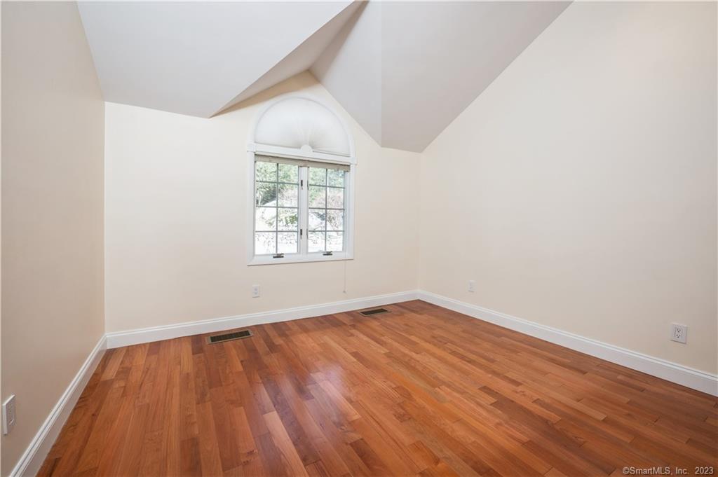 2428 Long Ridge Road Stamford, CT 06903 - Photo 21 of 29