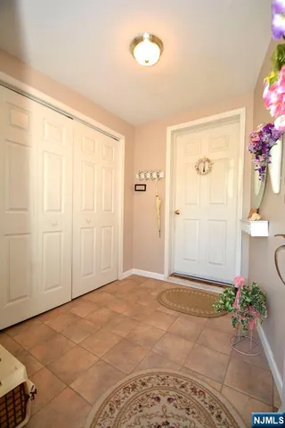 $449,000 | 25-10 Berdan Avenue, Fair Lawn, NJ 07410