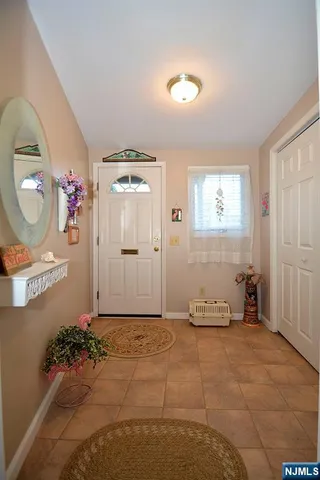 $449,000 | 25-10 Berdan Avenue, Fair Lawn, NJ 07410