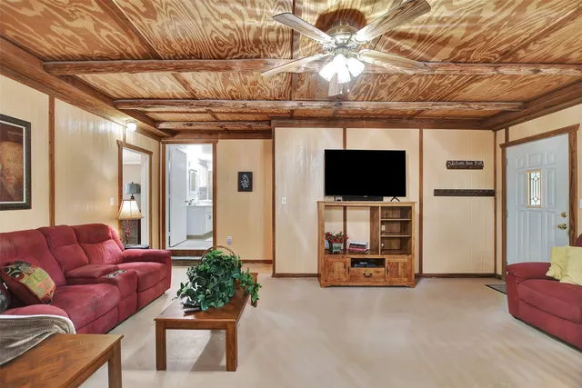 $234,999 | 1965 Dead End Lane, Ledbetter, TX 78946