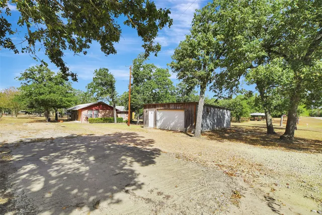 $234,999 | 1965 Dead End Lane, Ledbetter, TX 78946