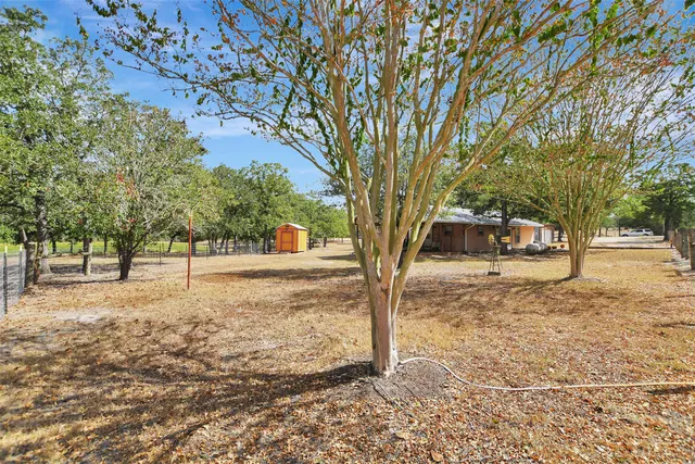 $234,999 | 1965 Dead End Lane, Ledbetter, TX 78946