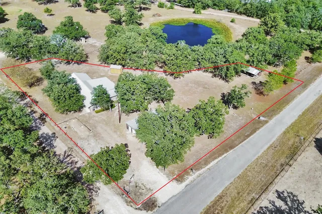 $234,999 | 1965 Dead End Lane, Ledbetter, TX 78946