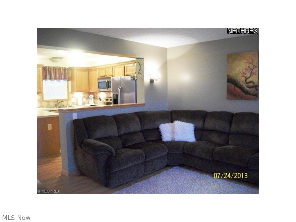 2504 Hazelnut Road Ravenna, OH 44266 - Photo 9 of 18 Gallery Image 9