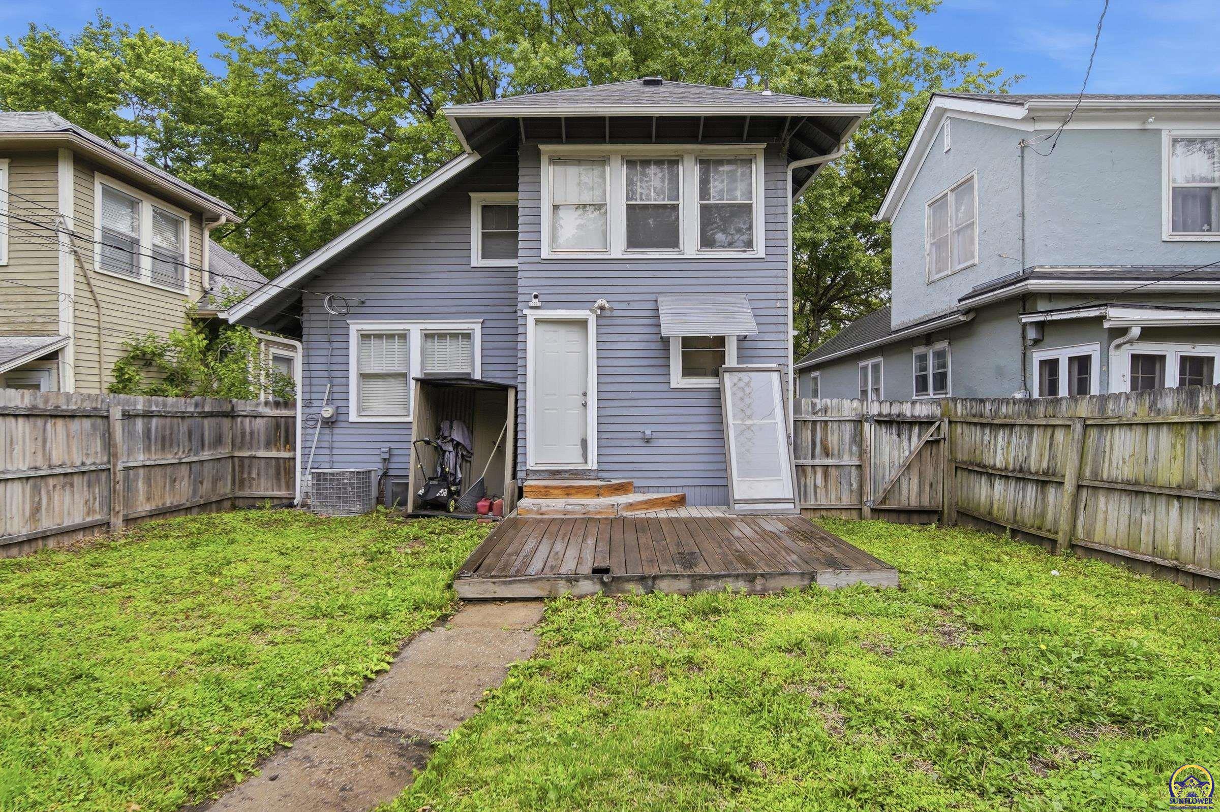 1237 Southwest MacVicar Avenue Topeka, KS 66604 - Photo 17 of 18