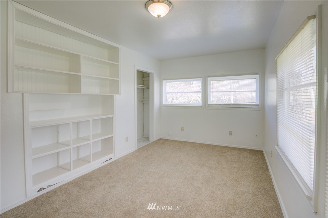 2014 Harding Road Aberdeen, WA 98520 - Photo 18 of 26 Gallery Image 18