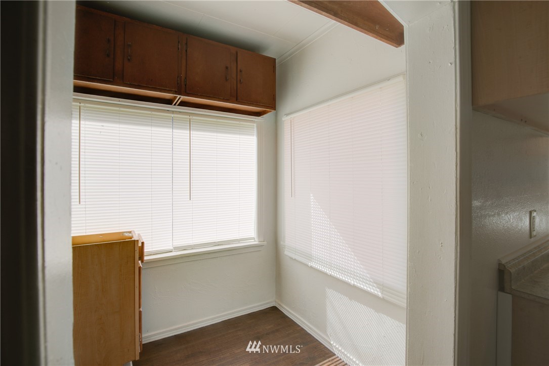 2014 Harding Road Aberdeen, WA 98520 - Photo 4 of 26 Gallery Image 4