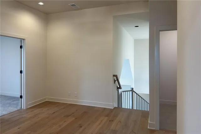 $899,950 | 22017 West 99th Terrace, Lenexa, KS 66220