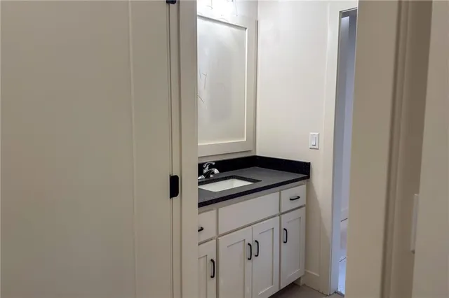 $914,482 | 22017 West 99th Terrace, Lenexa, KS 66220