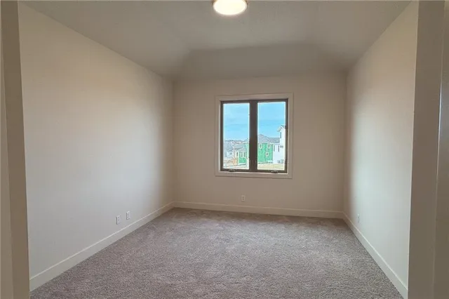 $899,950 | 22017 West 99th Terrace, Lenexa, KS 66220