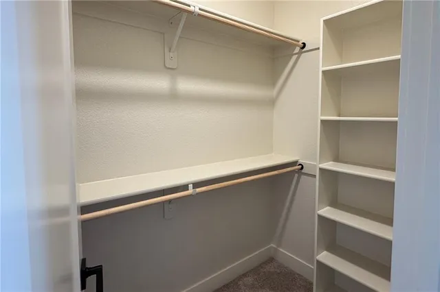 $899,950 | 22017 West 99th Terrace, Lenexa, KS 66220