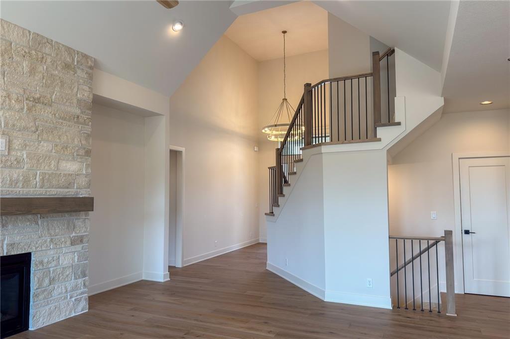 22017 West 99th Terrace Lenexa, KS 66220 - Photo 7 of 67