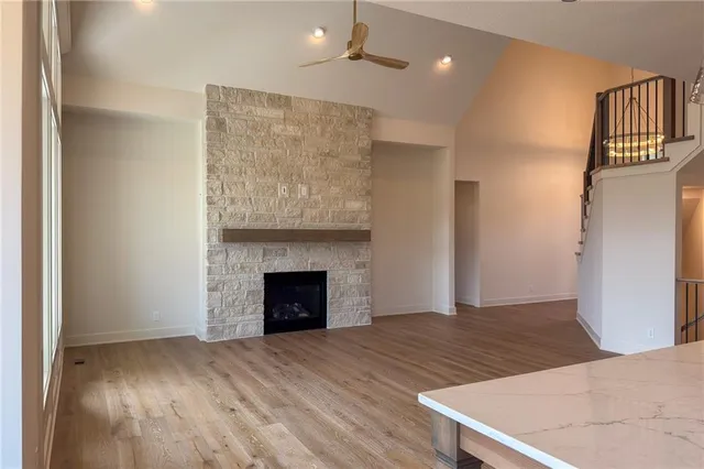 $899,950 | 22017 West 99th Terrace, Lenexa, KS 66220