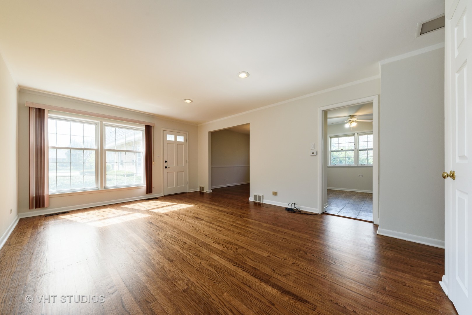 1549 Shermer Road Northbrook, IL 60062 - Photo 6 of 25 Gallery Image 6