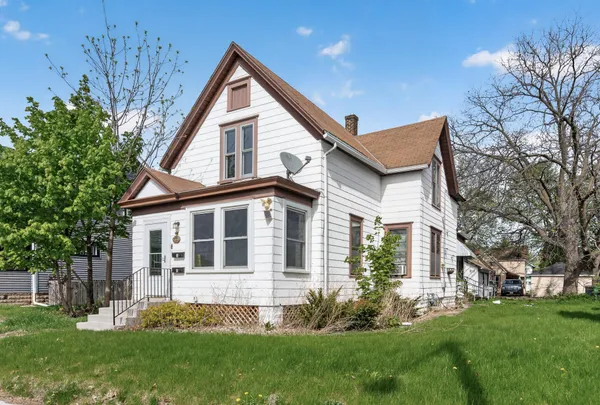 $177,000 | 4126 Dupont Avenue North, Minneapolis, MN 55412