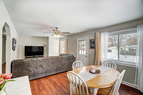 667 Colton Road Columbus, OH 43207 - Photo 12 of 29 View of Eating Area and Living Room