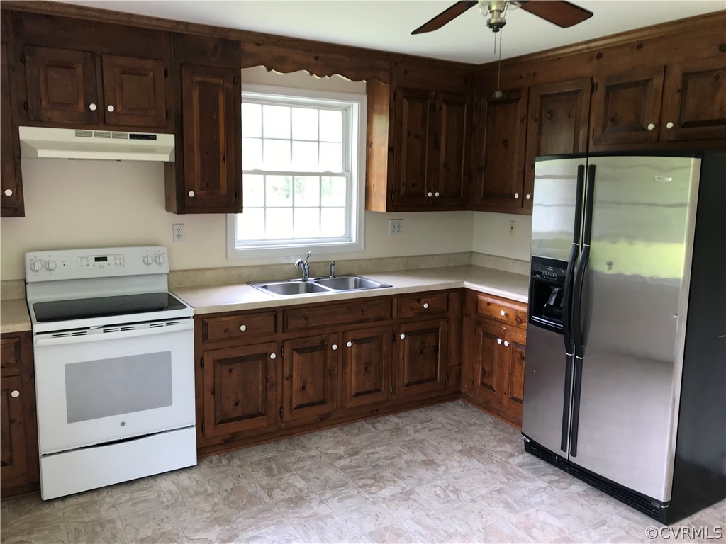 17481 Courtney Road Hanover, VA 23069 - Photo 7 of 11 Gallery Image 7