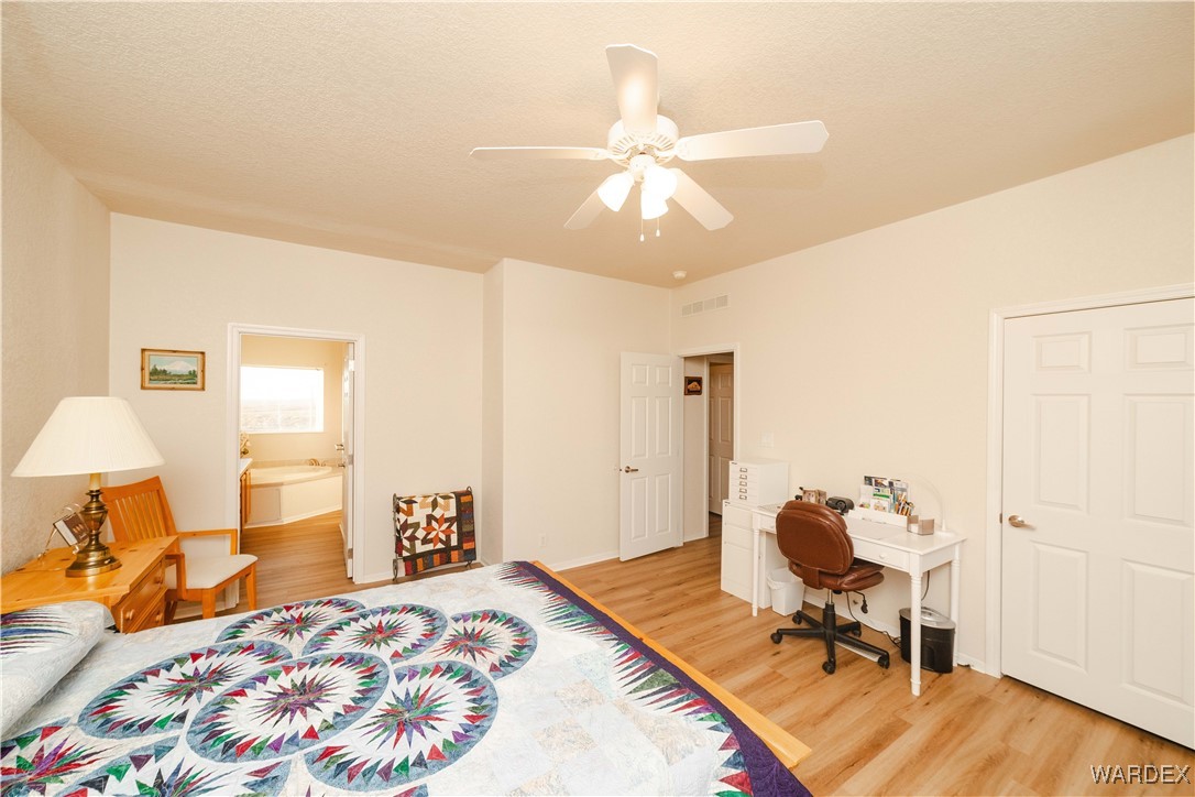 4655 Smoketree Road Golden Valley, AZ 86413 - Photo 25 of 46 Master Bedroom