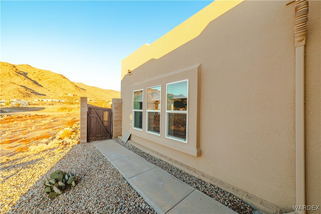 4655 Smoketree Road Golden Valley, AZ 86413 - Photo 45 of 46 Side of Structure