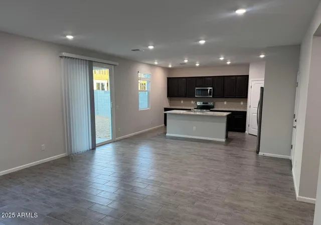 $1,919 | 2672 East Blf Spg Avenue, Apache Junction, AZ 85119