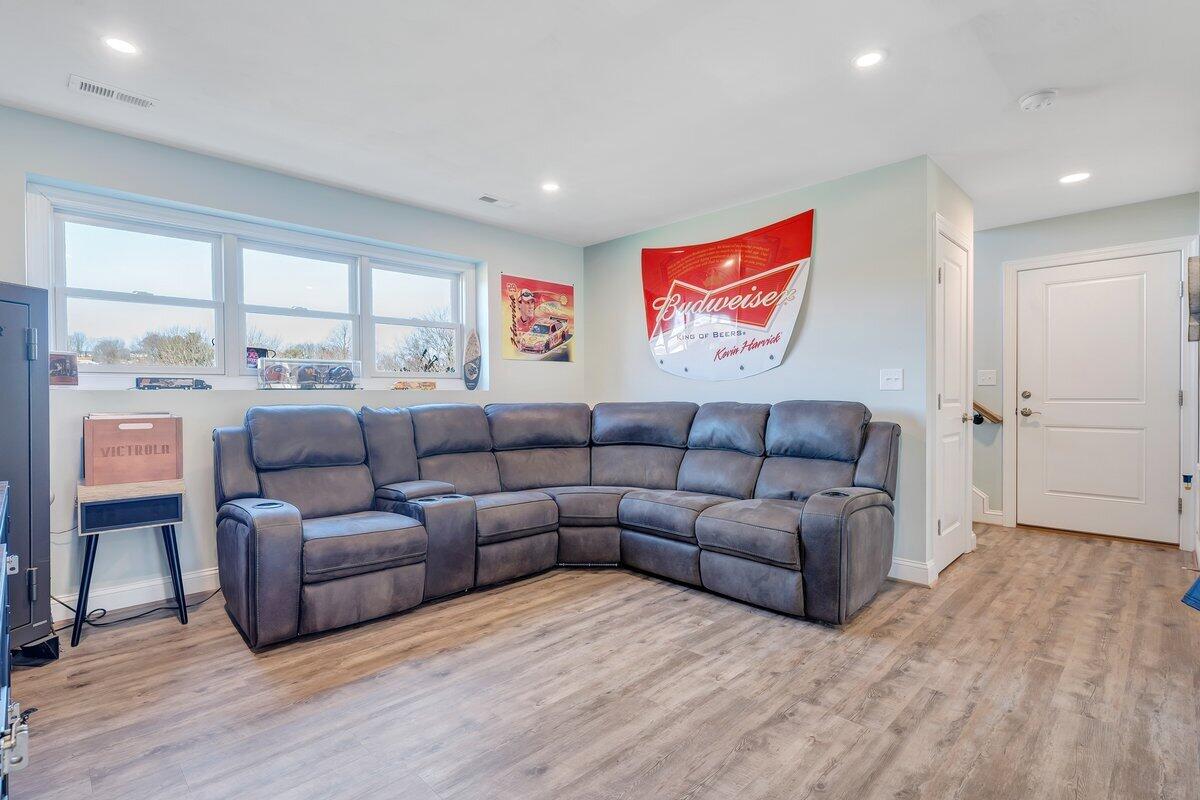 1685 Mountain View Road Vinton, VA 24179 - Photo 28 of 43 a living room with furniture and a large window