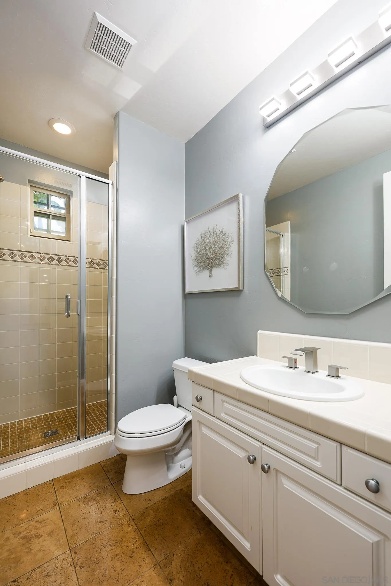 2717 East Evans Road San Diego, CA 92106 - Photo 18 of 36