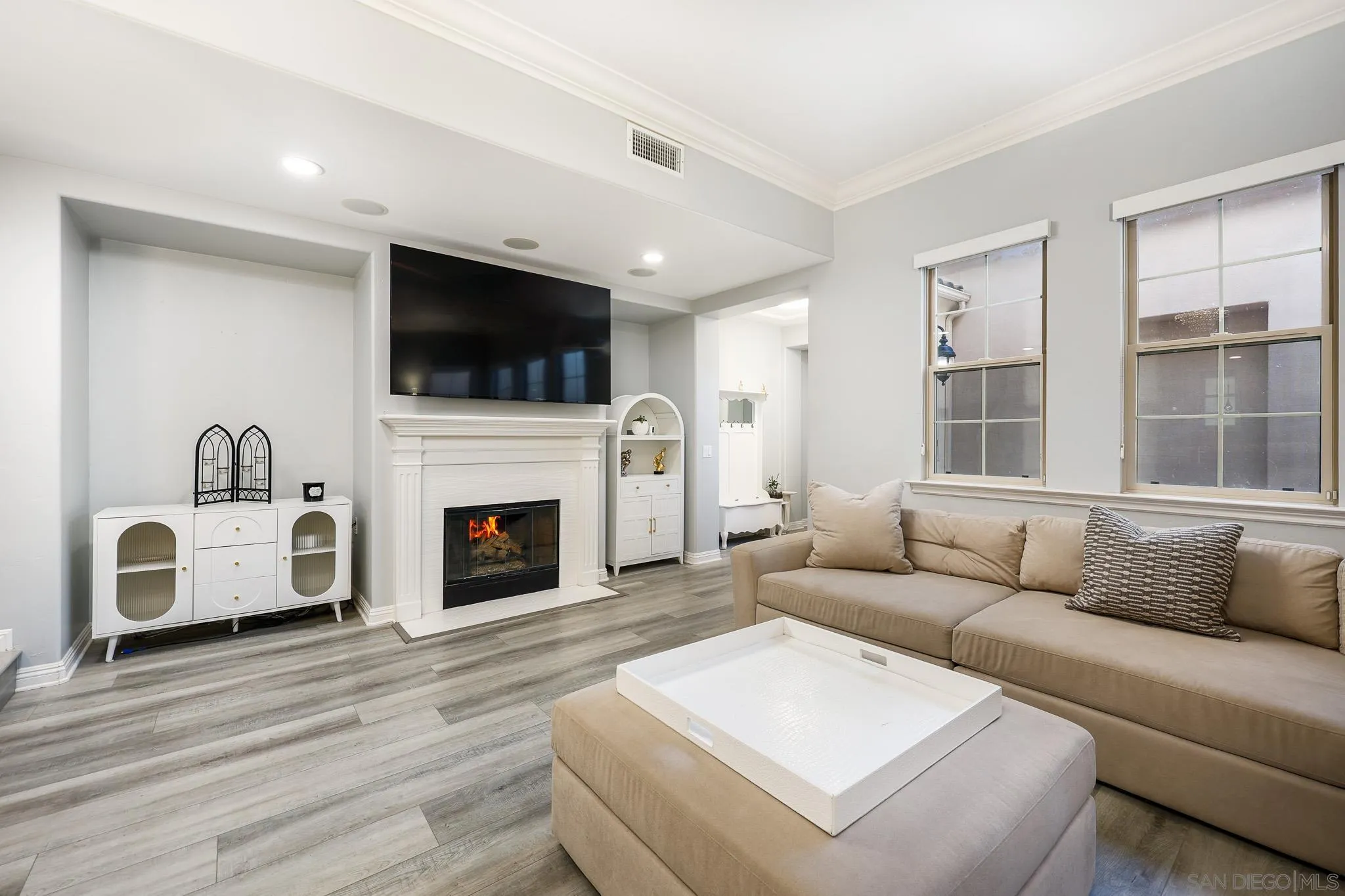 2717 East Evans Road San Diego, CA 92106 - Photo 8 of 36