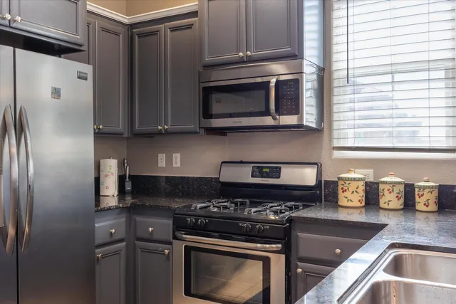 $499,900 | 301 Blossom Rock Lane, Unit 53, Folsom, CA 95630