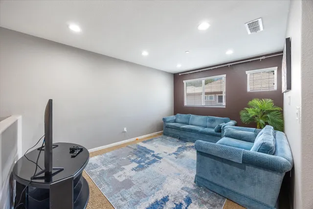 $499,900 | 301 Blossom Rock Lane, Unit 53, Folsom, CA 95630